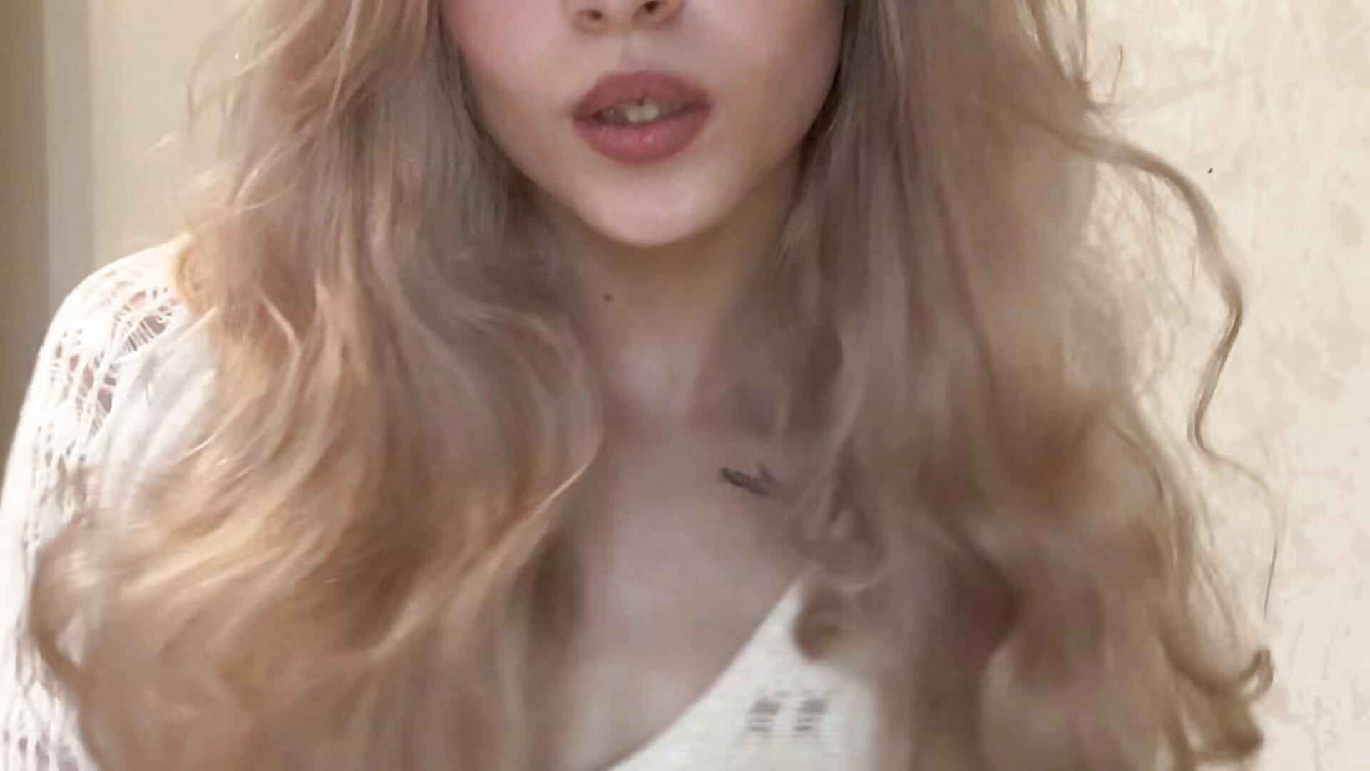 frozen crown - video by perfectmaryjane cam model