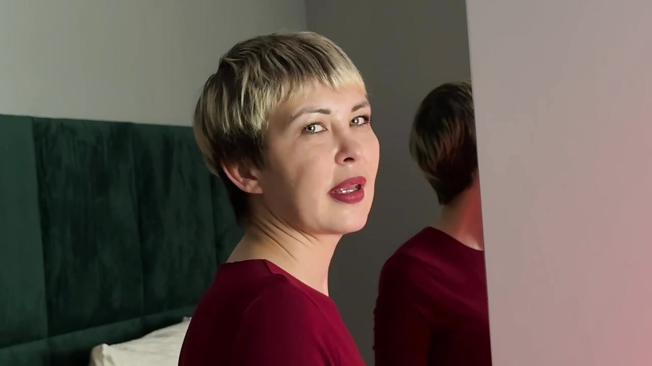 just me 😘 - video by HelenSvon cam model