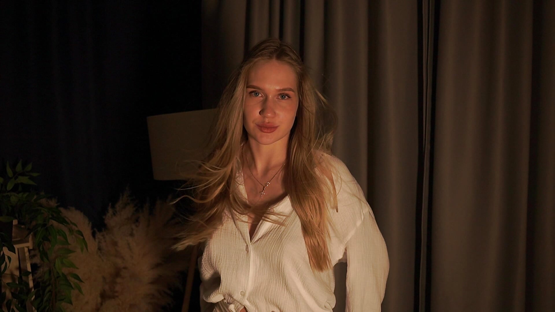 Autumn's Scent - video by MinnaSora cam model