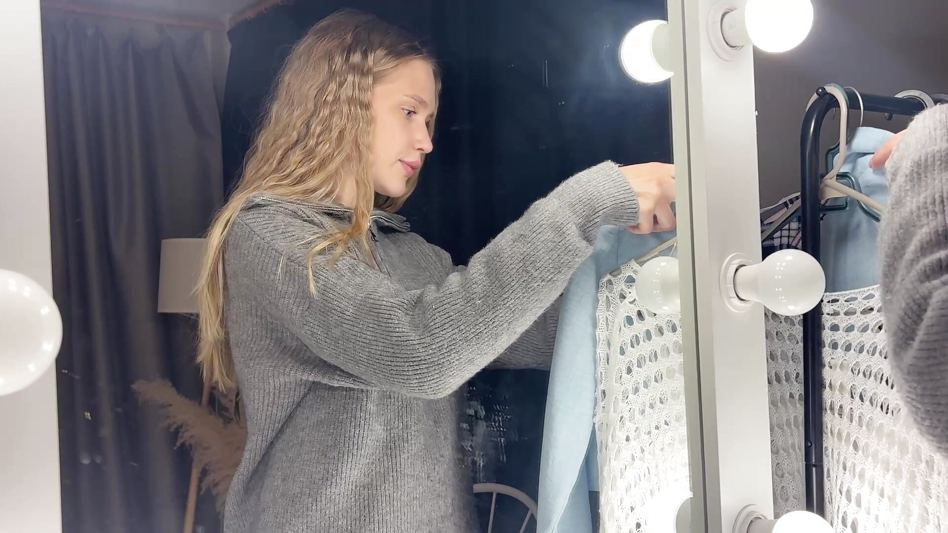 Where the Heart Is - video by MinnaSora cam model