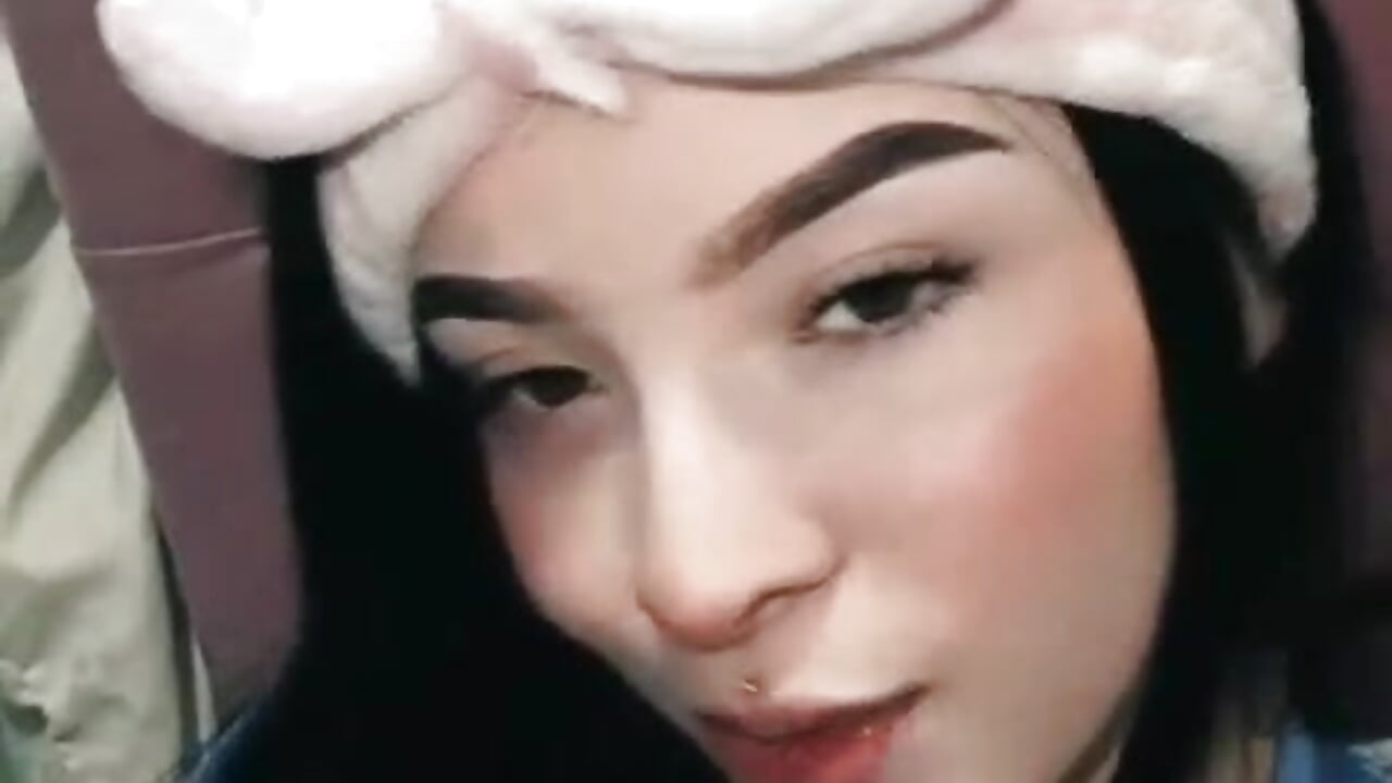 la la la la - video by Honney_19 cam model