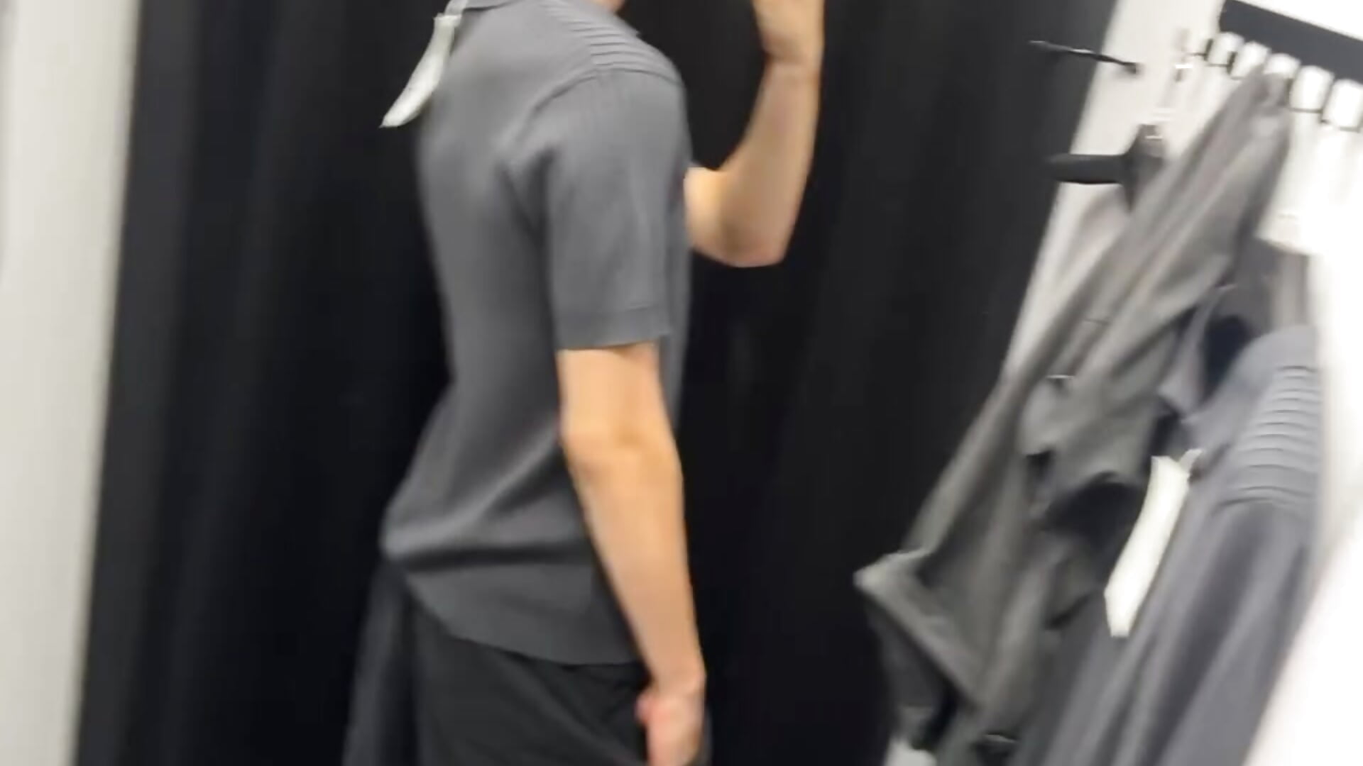 me - video by reeves_bae cam model