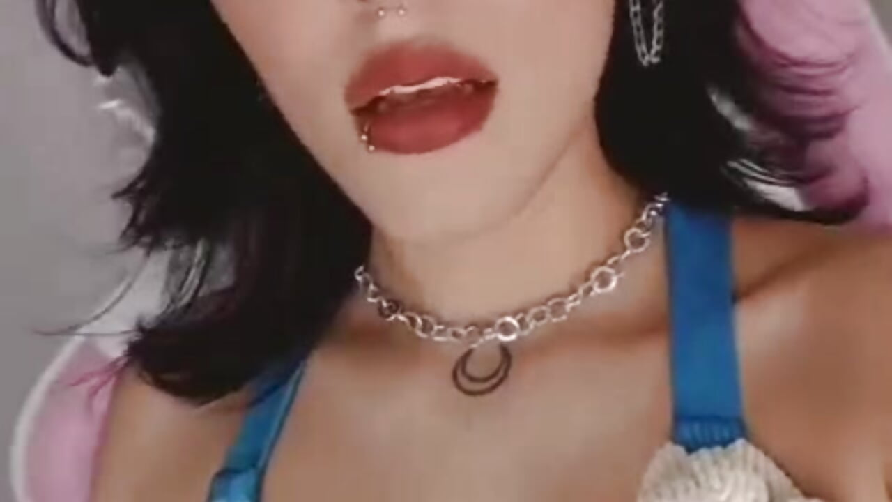 😈🔥 - video by mia_doll__ cam model