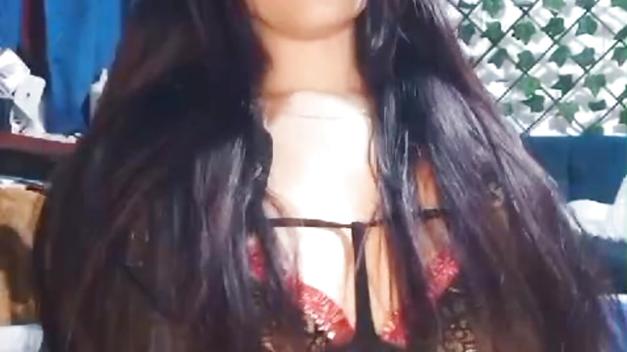 WhatsApp Video 2025-01-08 at 6.06.46 PM.mp4 - video by Ema_hot_01 cam model