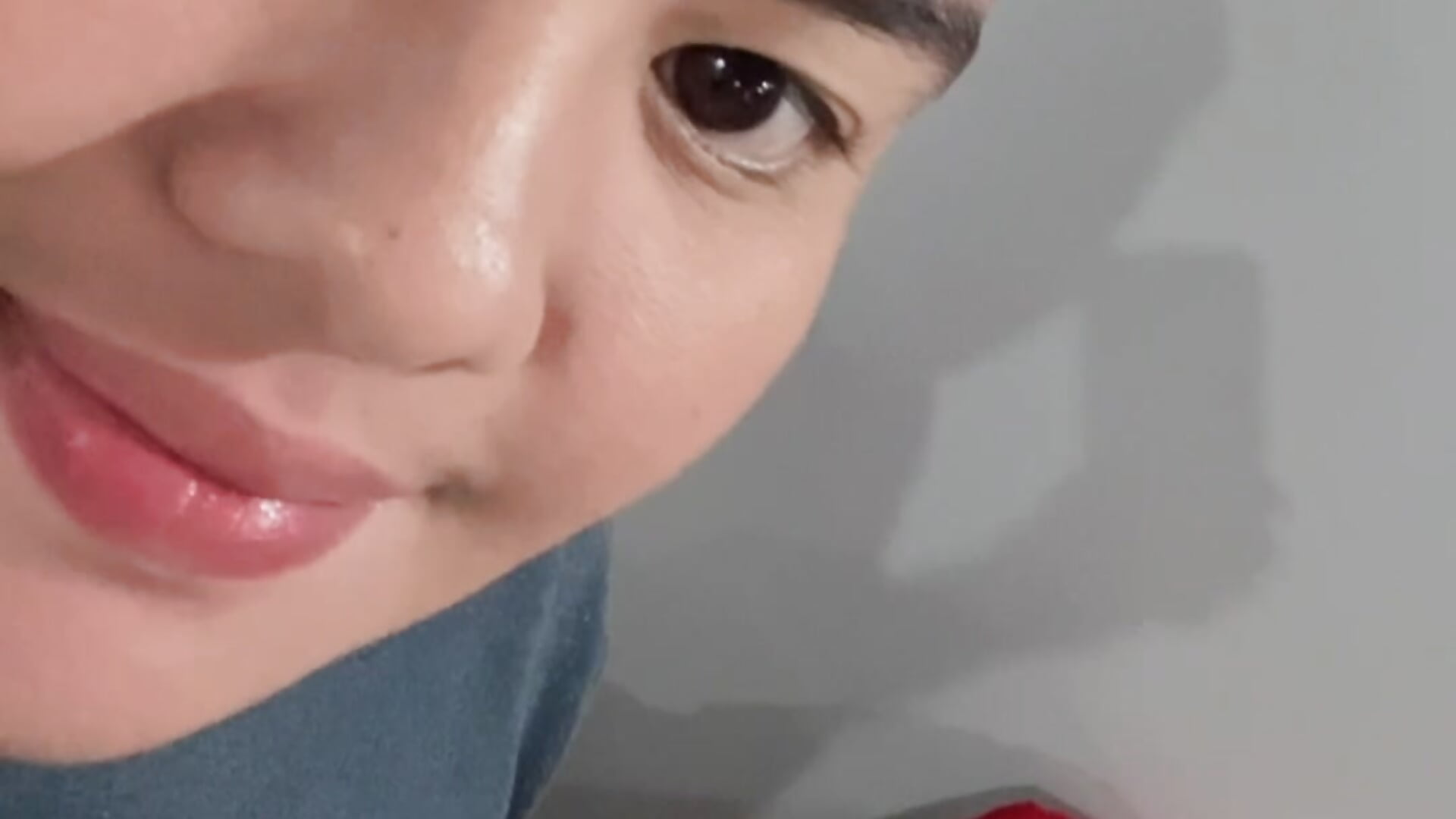 FE42A805-5BB5-41C2-AB8F-9B229F735686 - video by Quinn_05 cam model