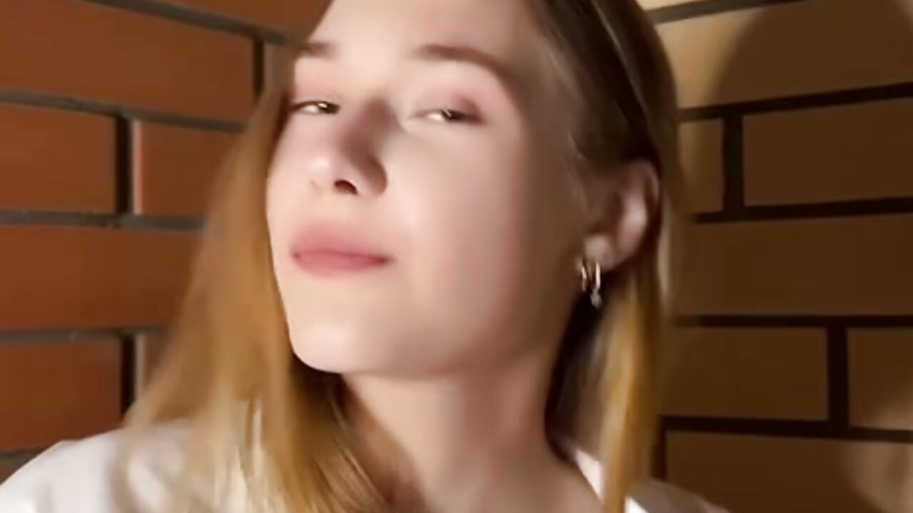 When i want to be naughty :) - video by AprilFever cam model