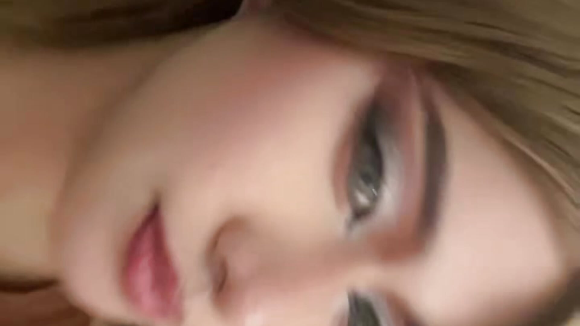 Pretty - відео від вебкаммоделі _CandyTwink_