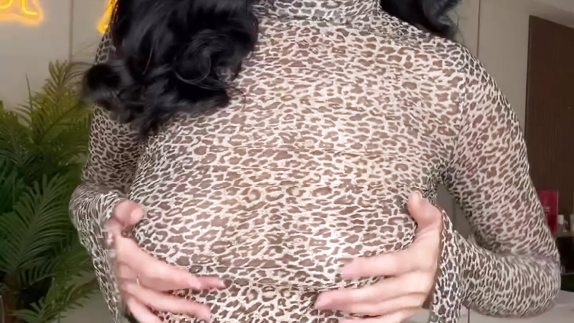 My streaming corner 😎 - video by JessyLuuv cam model