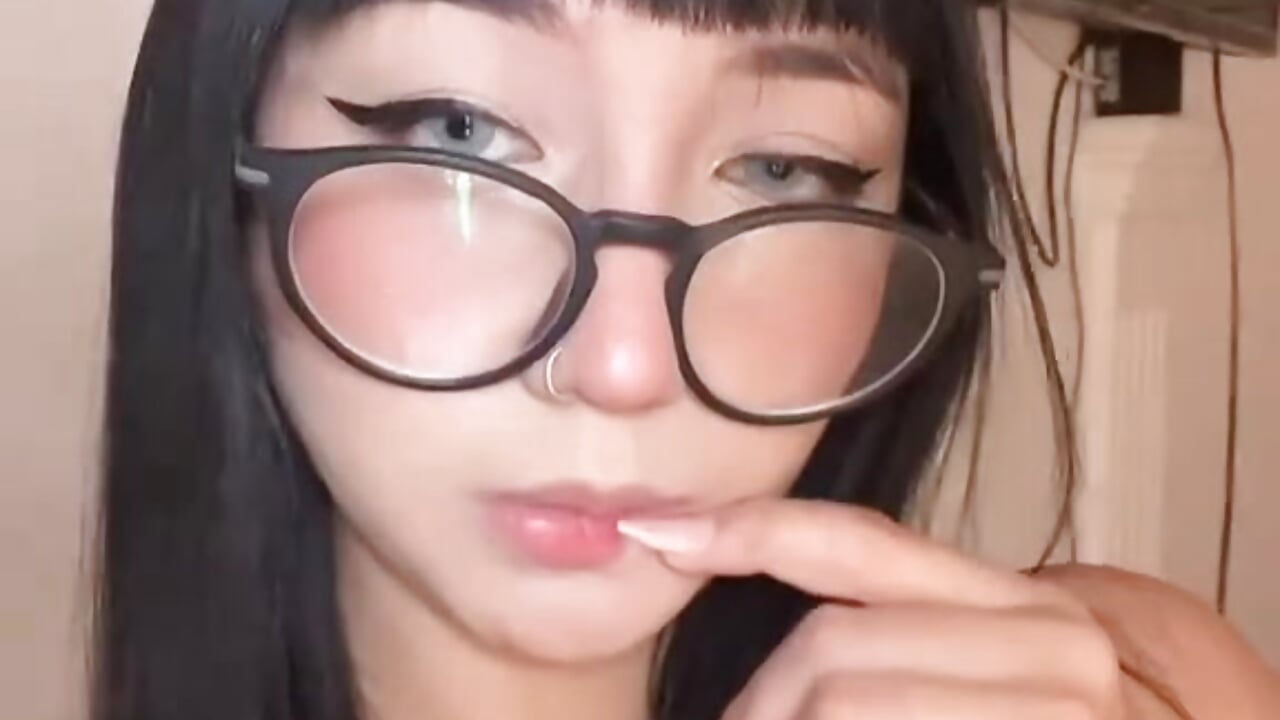 WhatsApp Video 2025-11-27 at 9,19,39 AM (1) - video by sunny_bunn cam model