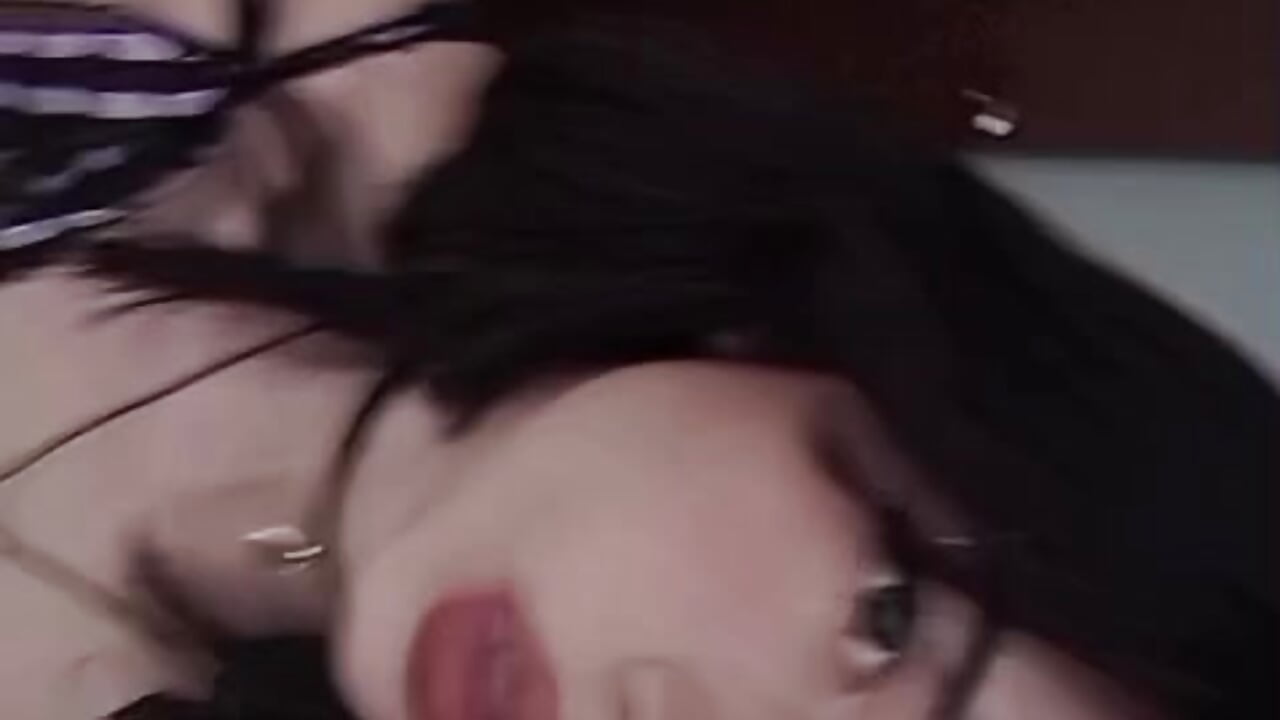 🖤 - video by LilithCorpse cam model