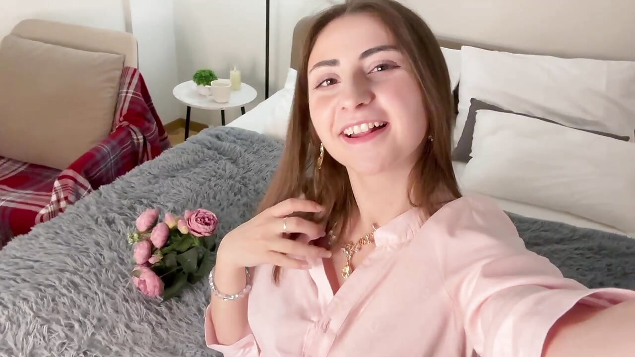 Beautiful Lana – video od webkamerové modelky CeolaBurdett