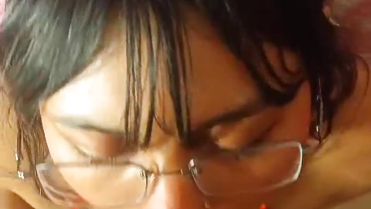 I left it full of saliva🤤－カメラキャストのHoney-Nikの動画