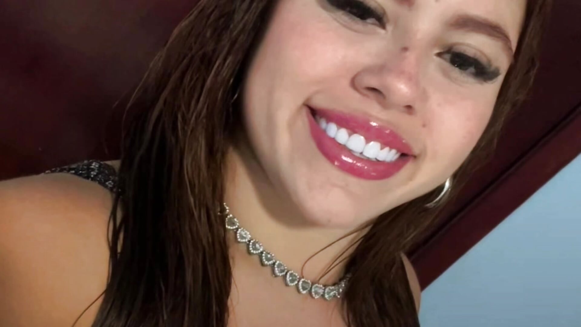 copy_C695CD26-737F-4389-961E-B7E145FFA376 - video by ruivinhab7 cam model