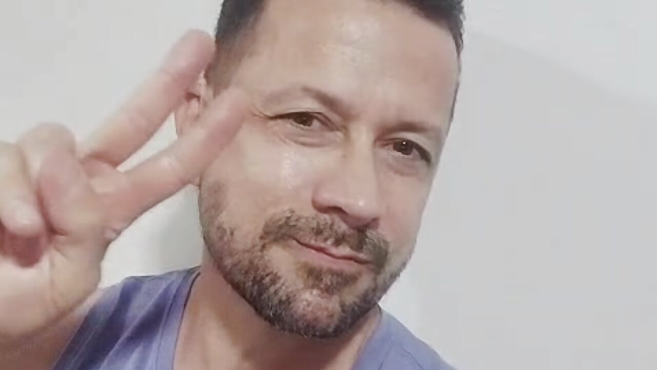 hey - video by robert_poison1 cam model