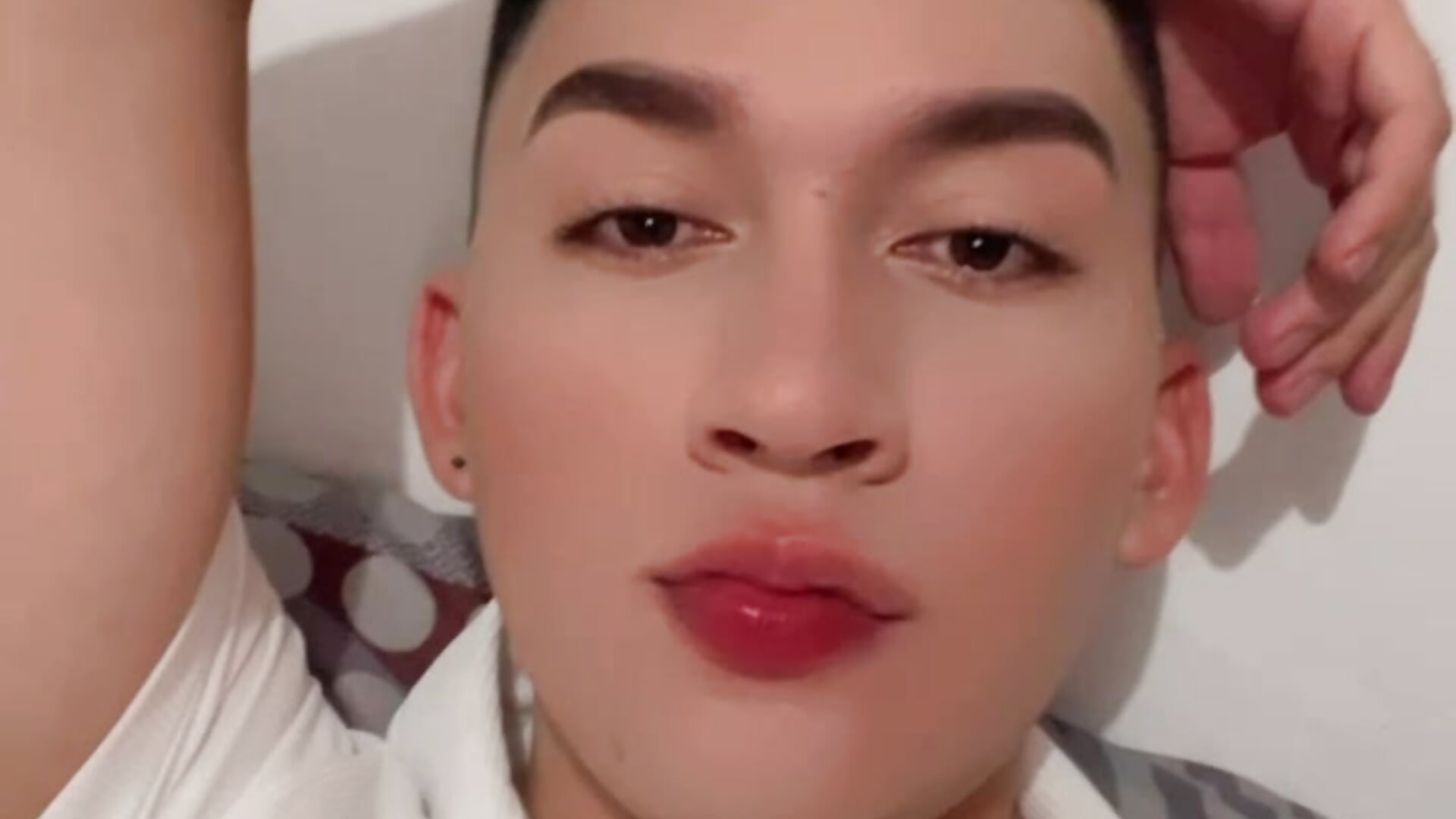 kisses darlings 💕 - nico_sexboy 캠 모델의 동영상