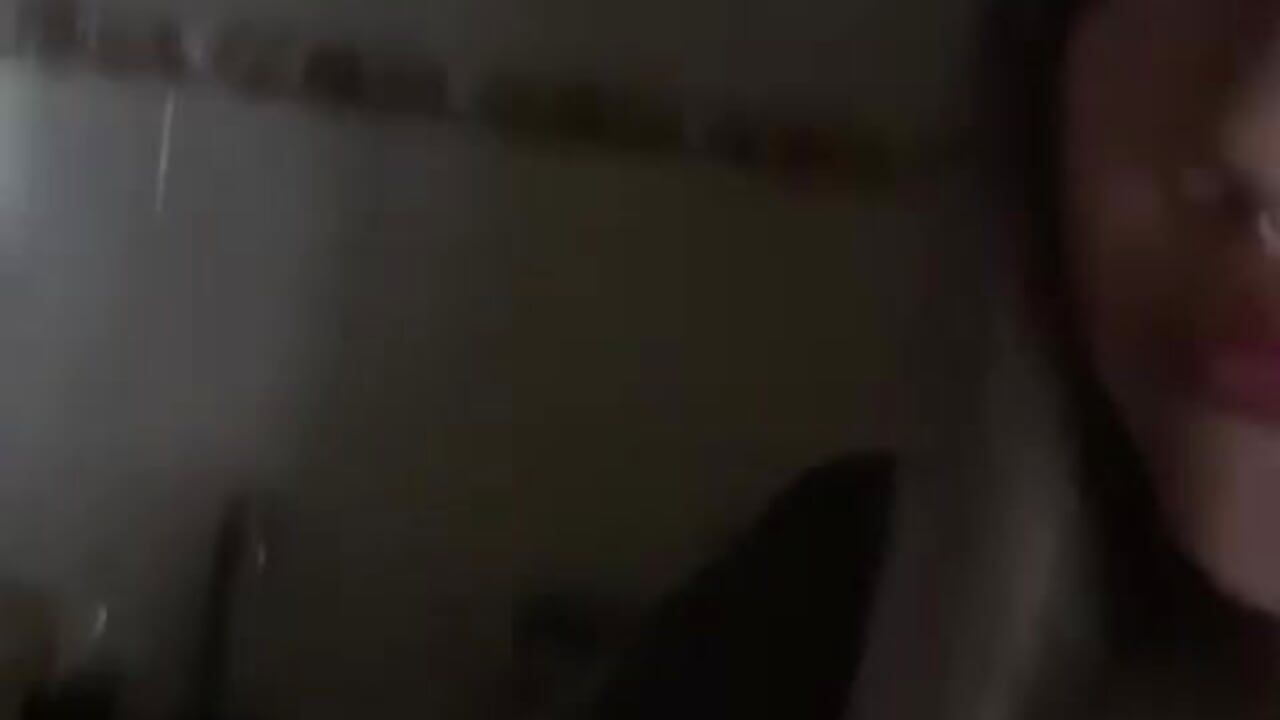 Video de WhatsApp 2025-11-28 a las 22,00,34_68f3e6a5 - video by Nana__S cam model