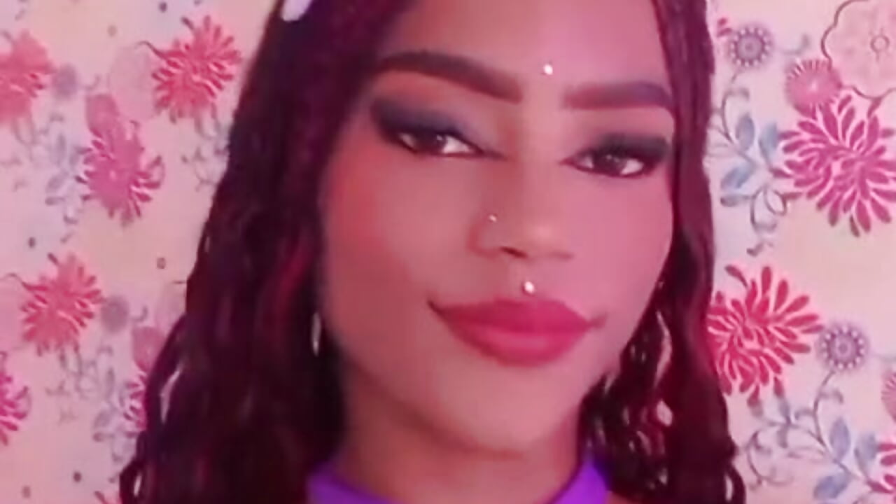 Sami - Samantha_spike2 캠 모델의 동영상