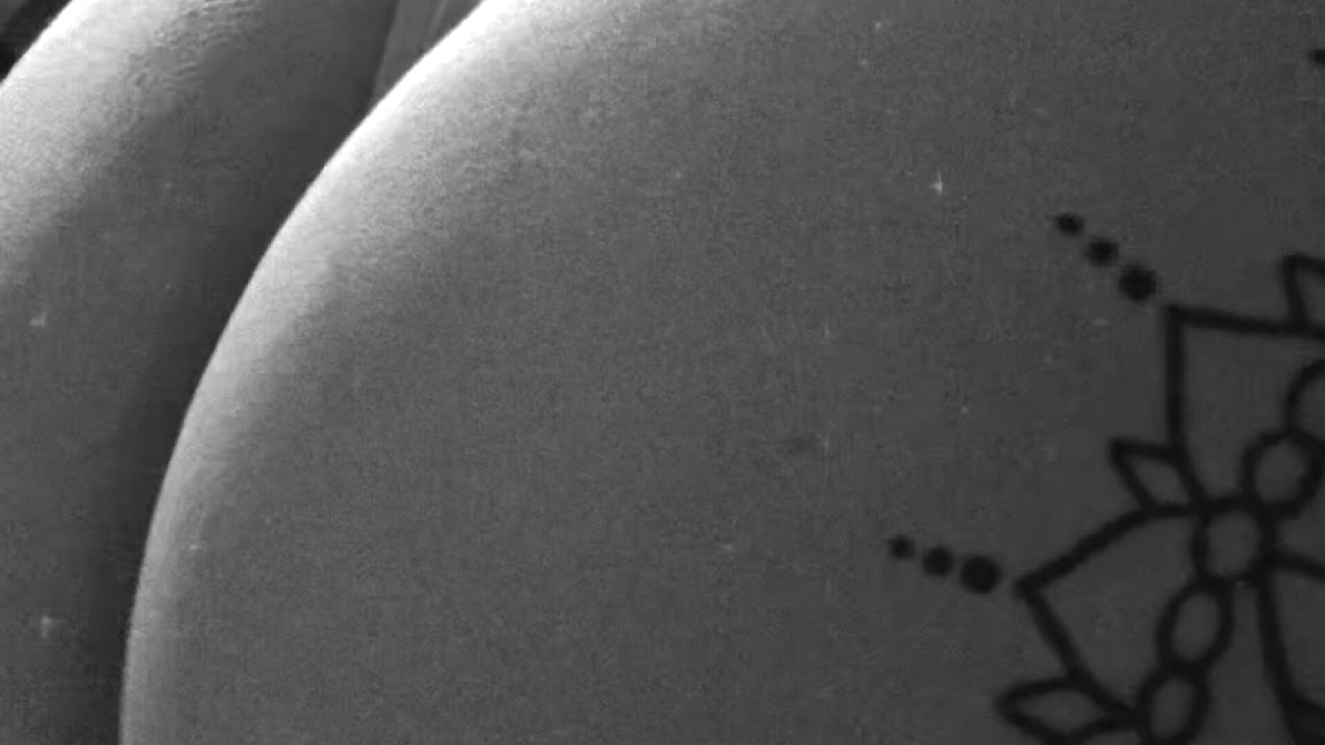 1000222553 - video oleh soymiasexy1 kamera model