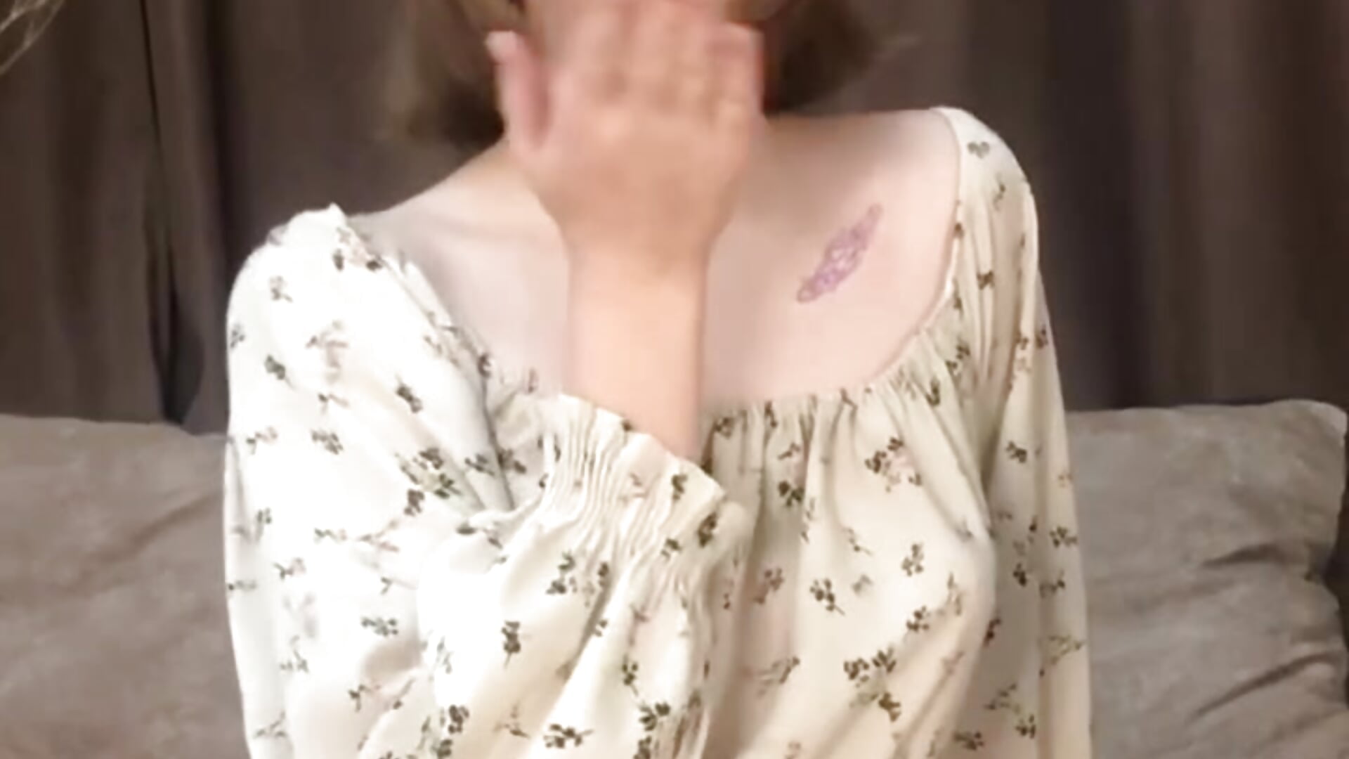 hey hey^^ - vidéo du modèle de showcams Mia_Mooore