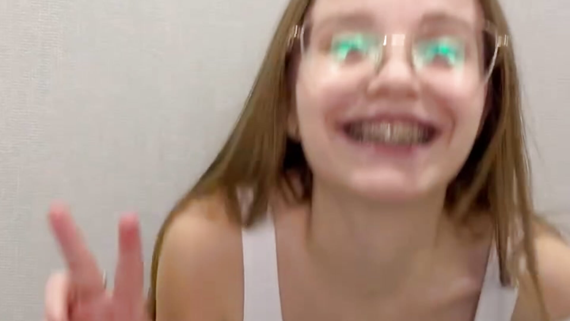 Hello <3 - video by JaleesaIser cam model