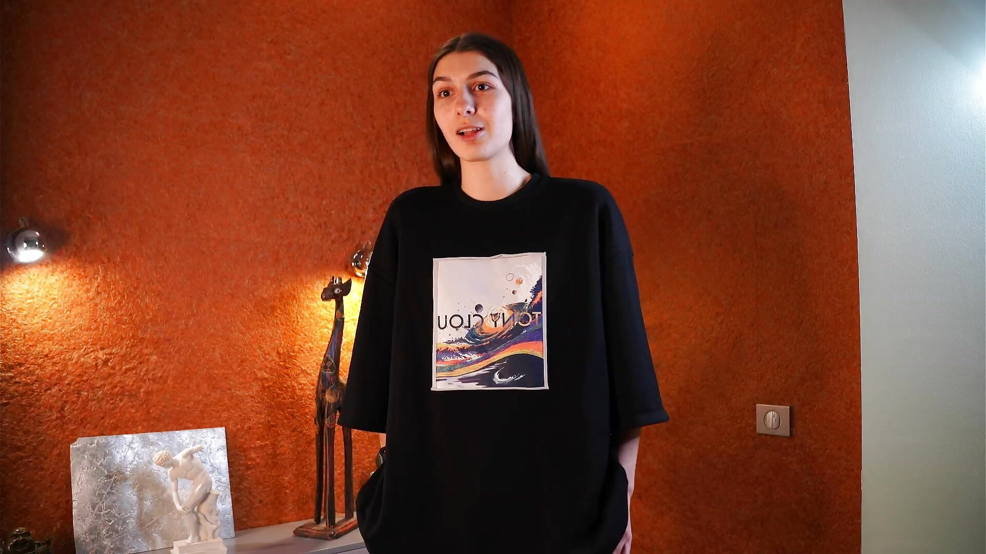 just me - video by SongSaur cam model