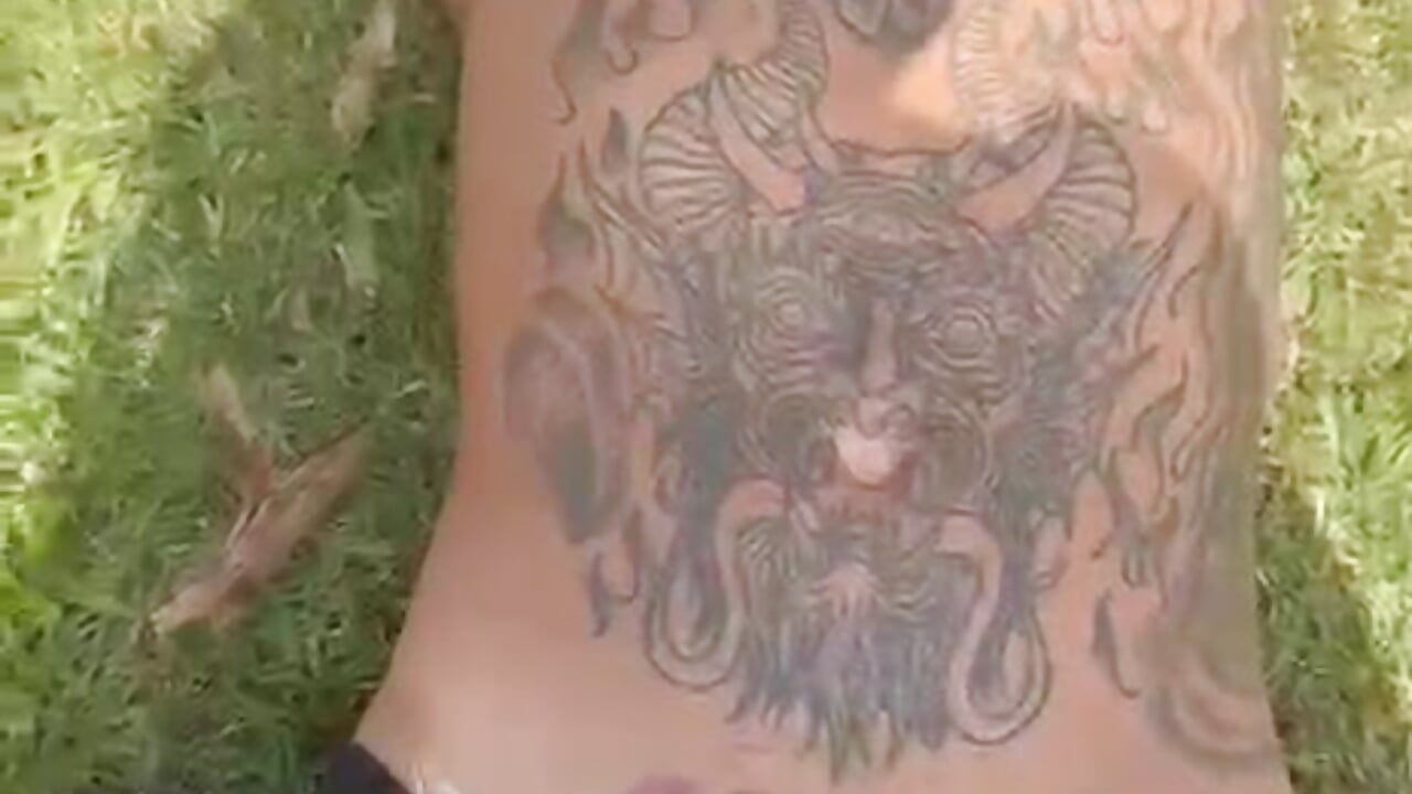 Gozando ao ar livre - วิดีโอโดย SexDevilCouple โมเดลแคม