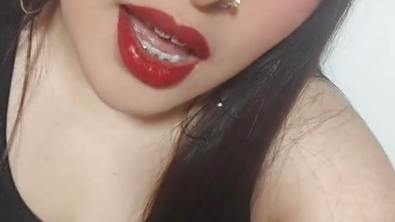💋 My Beauty Face 💜 - video by VALEBUNNY_VC cam model