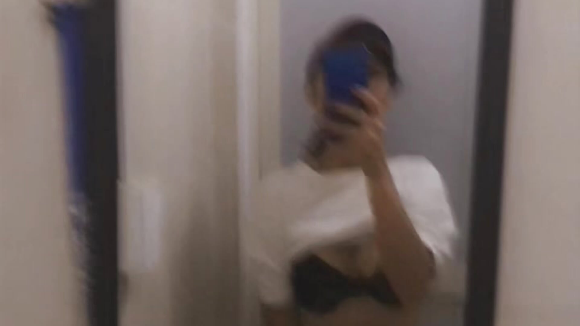 04acde39-27ec-4479-bb81-ecaff987d245-1_all_635 - video by flaquitaShayy cam model