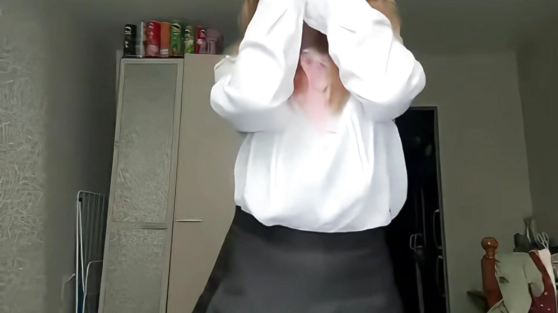 Rainy Window - video by EvaLoveer cam model