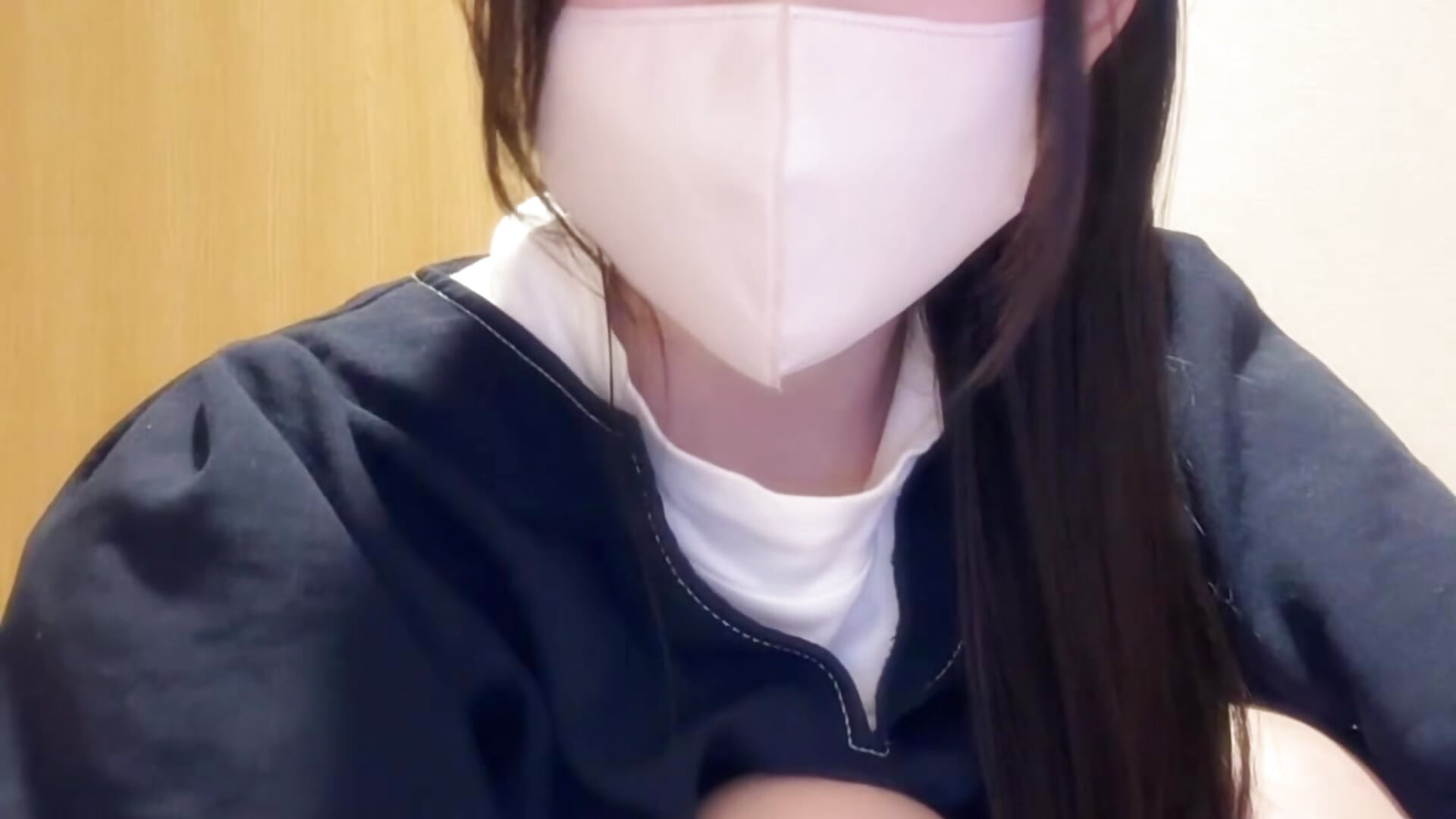 f20dab3da7bd45cfbfd0337465c5ac40 - clip cu shiorin_3 model videochat