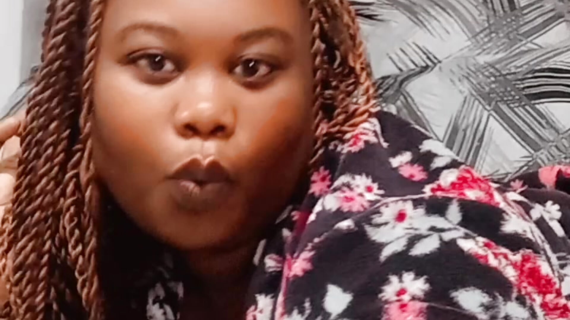 Feeling goofy - video by VanityXX cam model