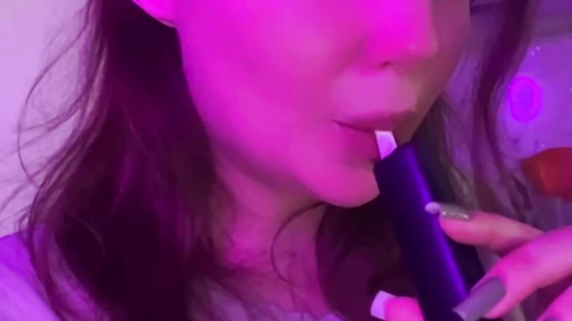 Your elf :) - video by millybrown cam model