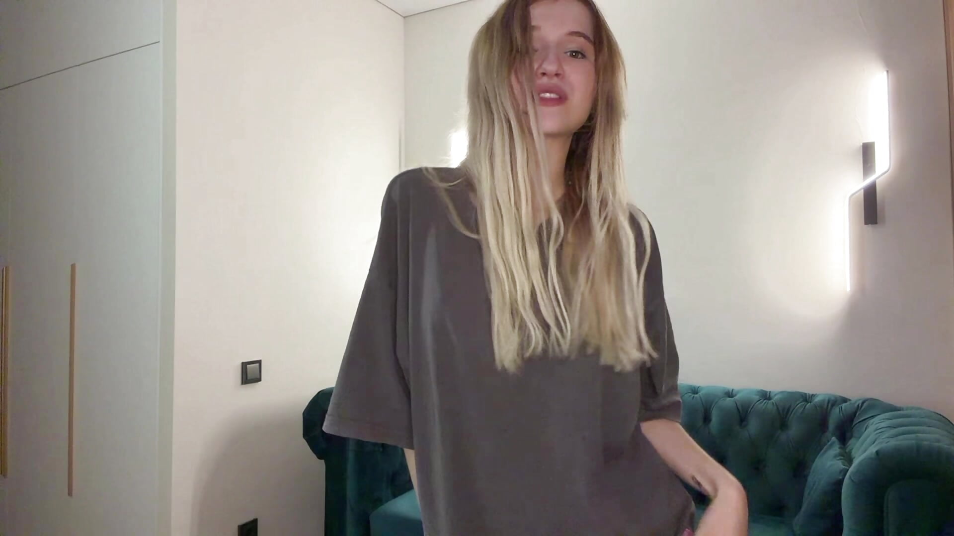 Hey hey!– VikkiWittel kameramodell videója