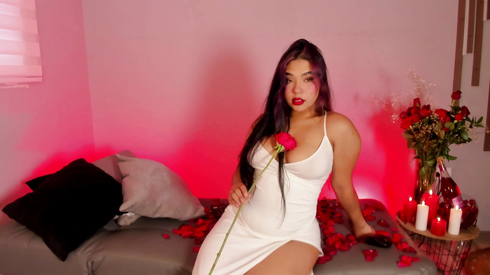 VALENTINE'S DAY - ক্যাম মডেল Mylarossi-এর ভিডিও