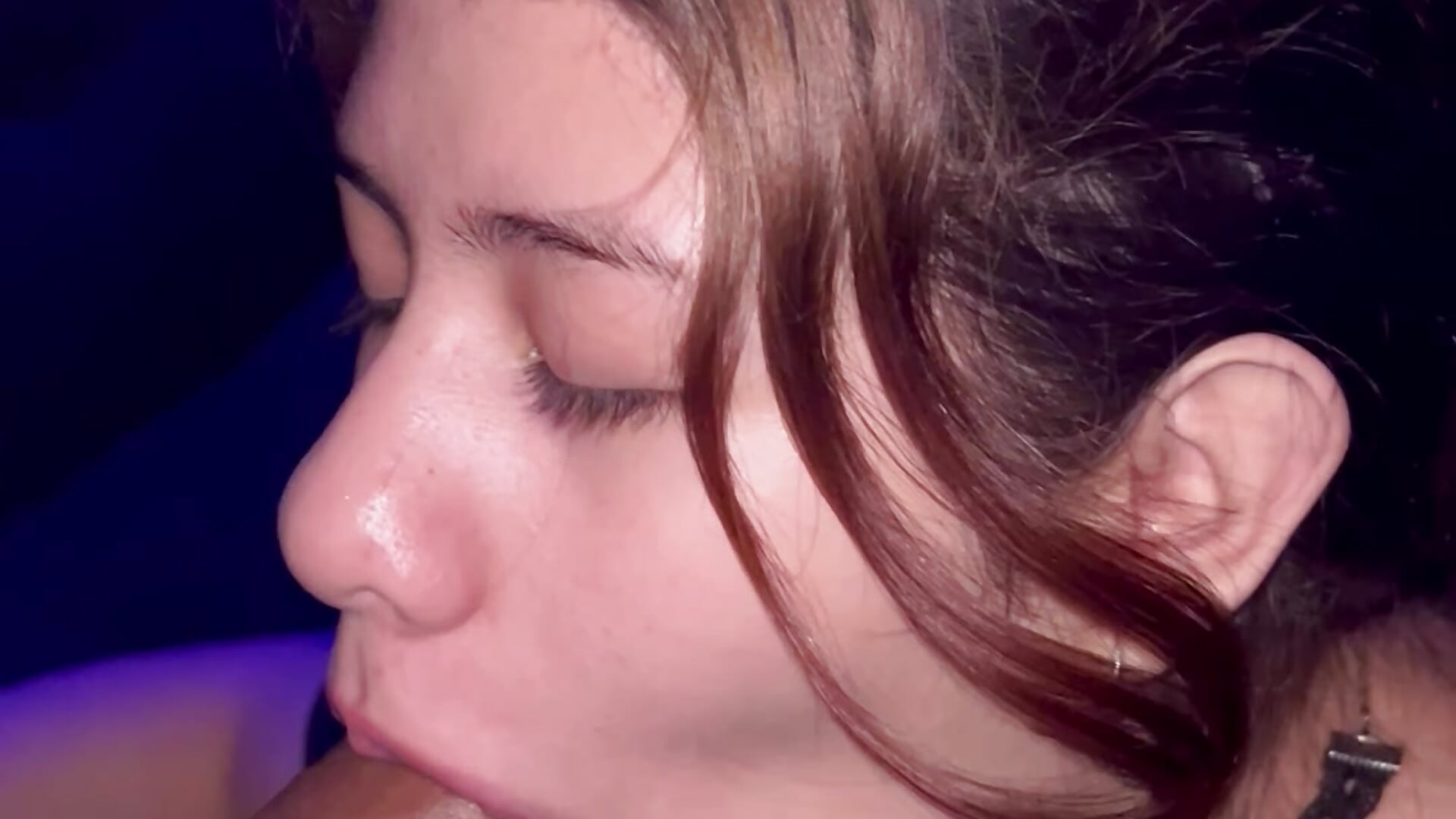 Blowjob very deep in real coco