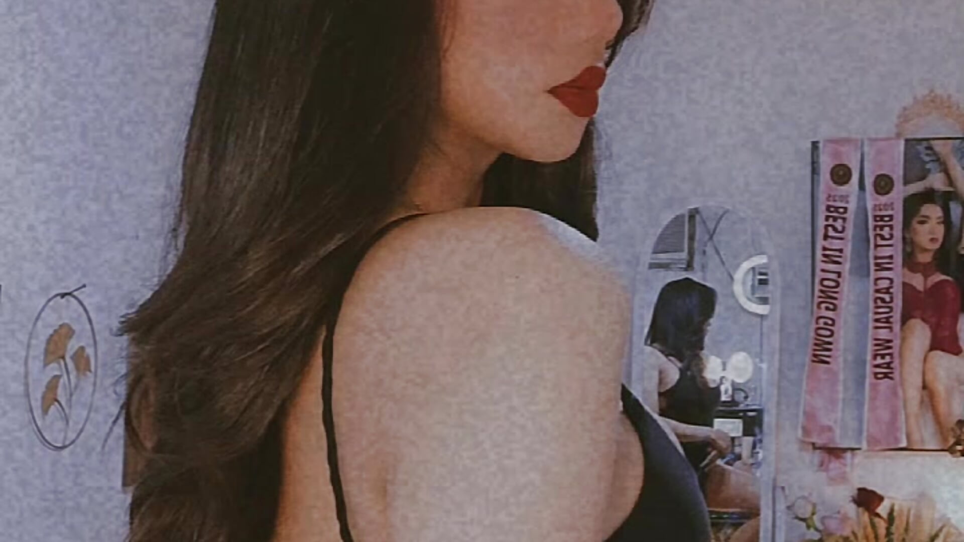 GoddessTs - UrScreenGoddess adlı kamera modelinin videosu