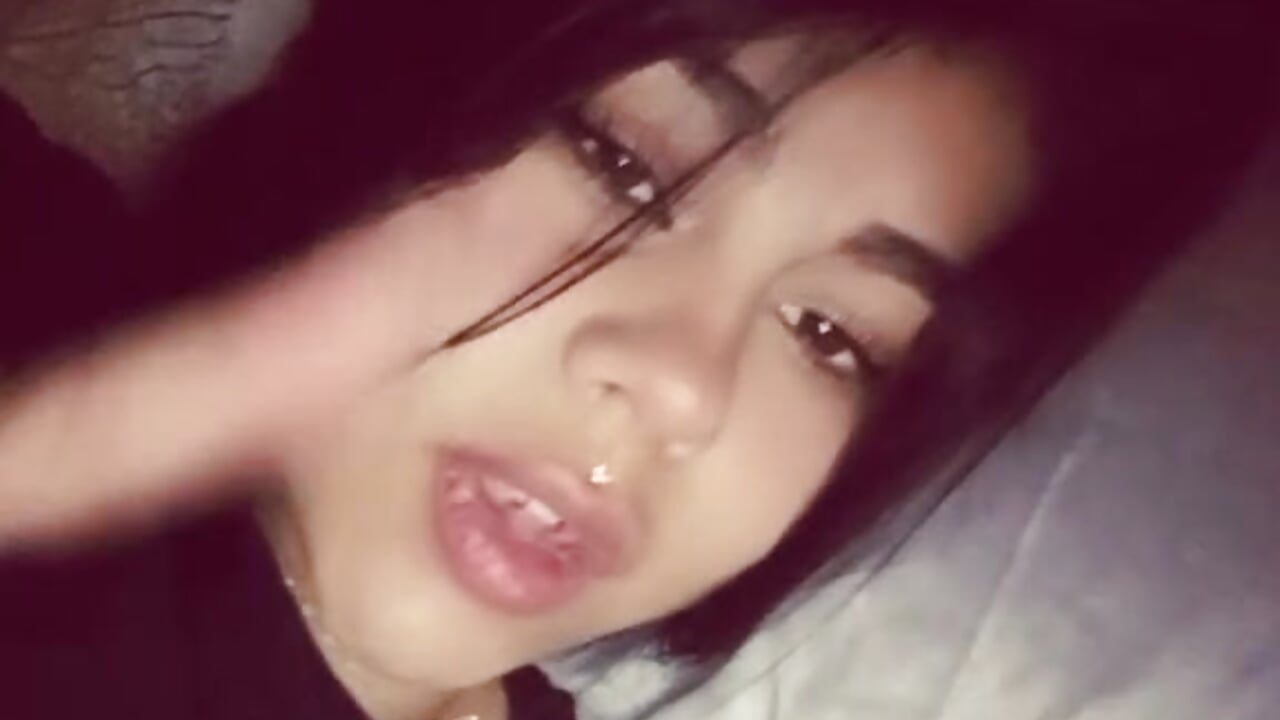 WhatsApp Video 2025-12-01 at 5,47,41 PM - emma_petit07 adlı kamera modelinin videosu