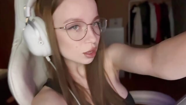 IMG_6160 - video by PollyPeach_ cam model