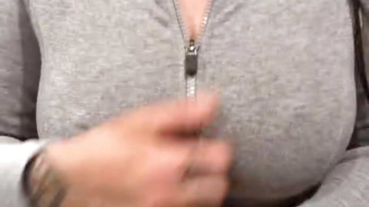 just a jiggle x - video od modelky/modela pixxiexo