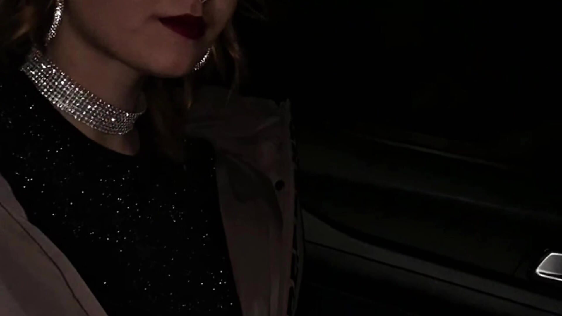 I'm going to a party 🤩 - video by StephanieHilz cam model