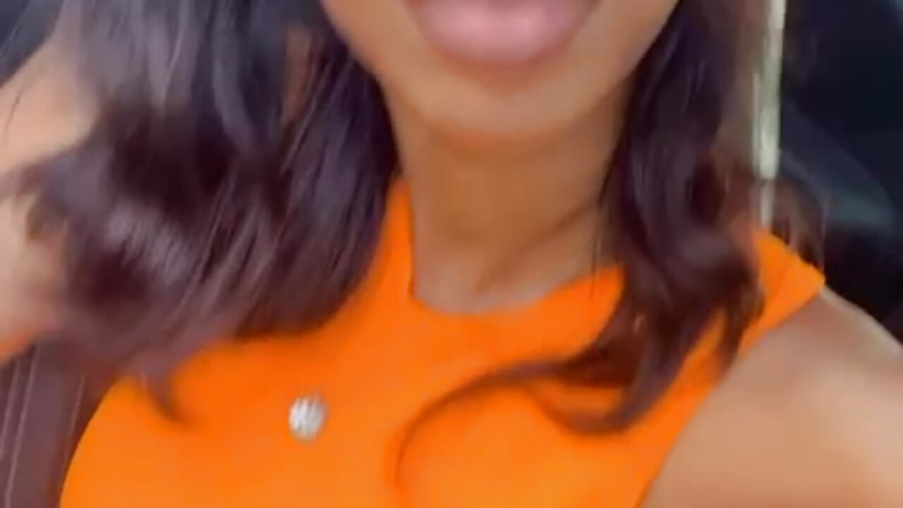 Heyyy x - video by BellaRosex_x cam model