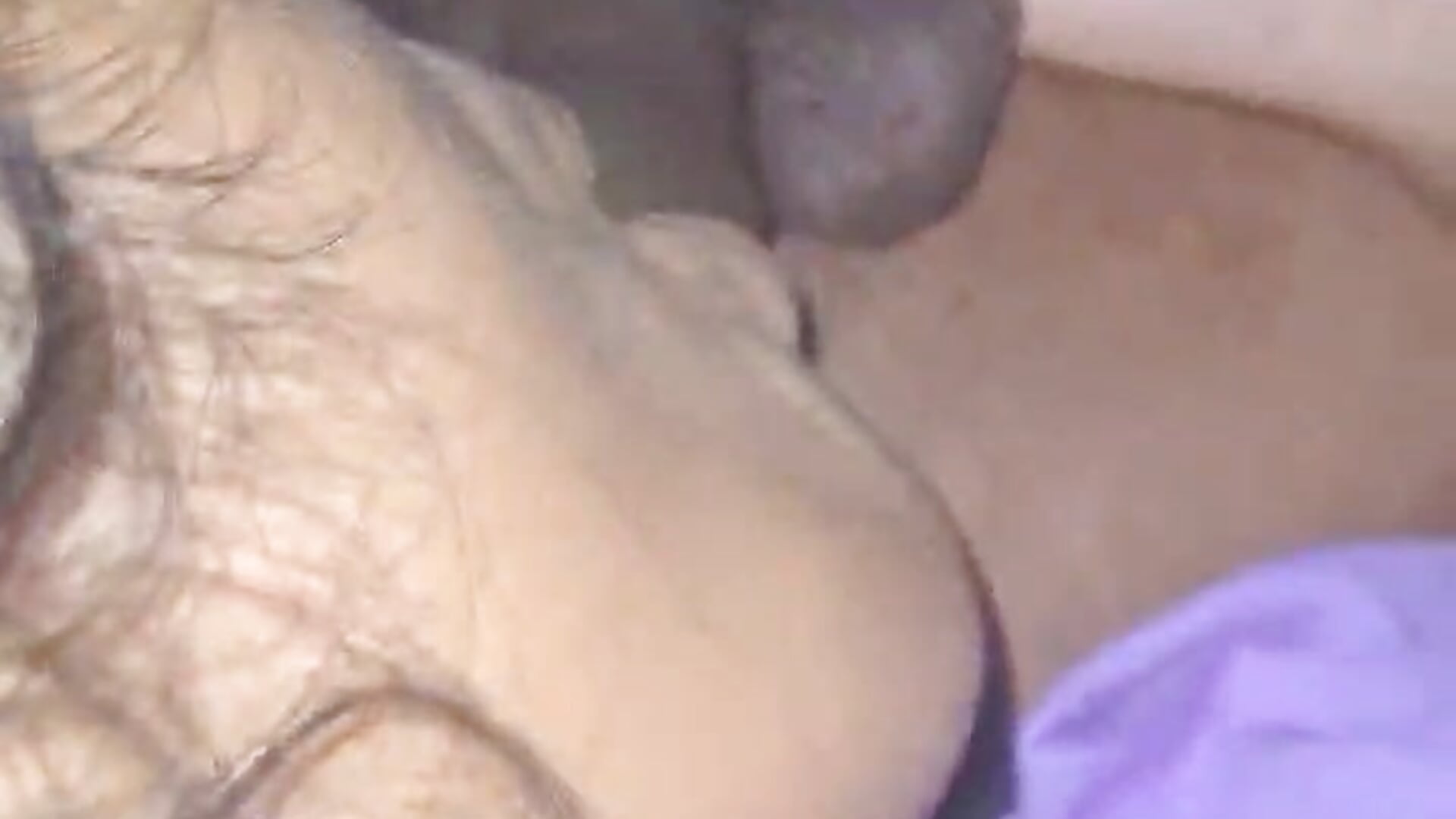 Oral with bf - فيديو من Riya_sexsena موديل الكام