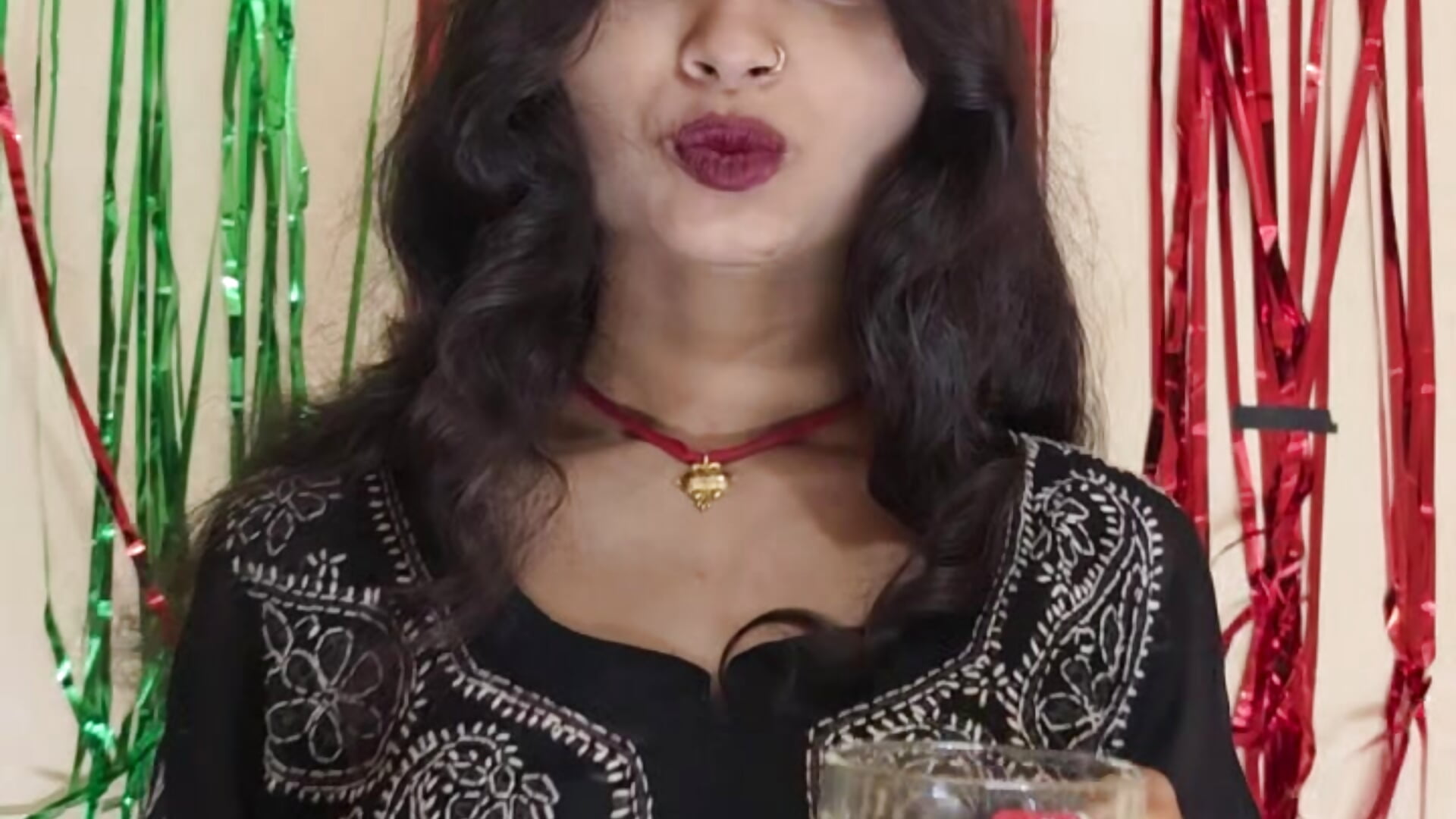 22112 - video by indiangirl711 cam model