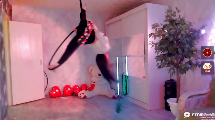 split in the air 2 - video của AlinaEleven