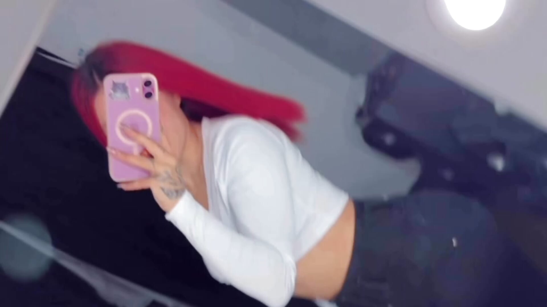 Me 😏 - video by Scarlett_firee cam model