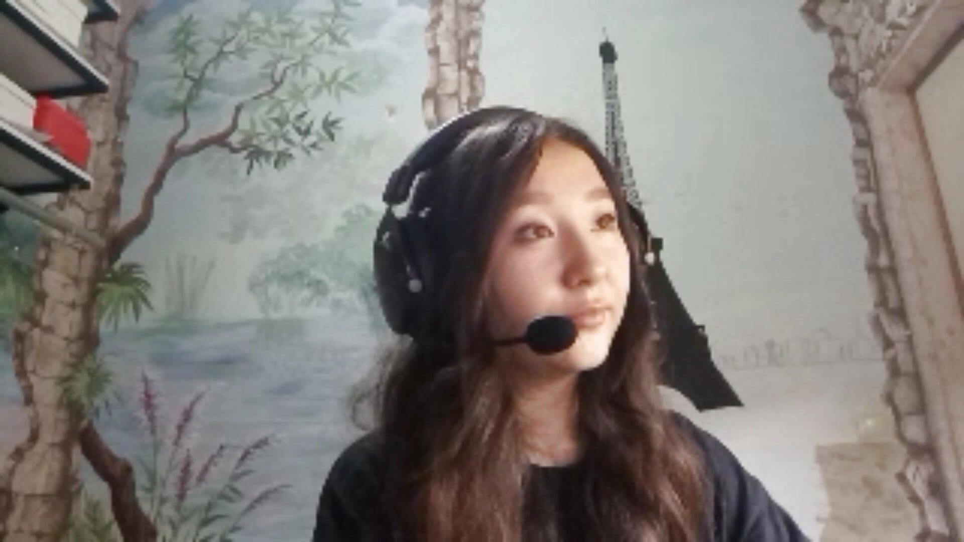 “Late Night Whisper Challenge” - video by Sofiaherexo cam model