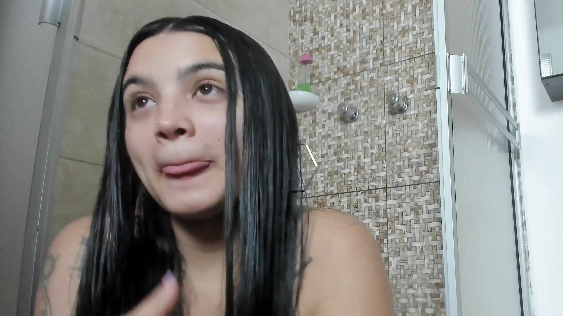 shower with my partner. - video by kaylaa_sex cam model