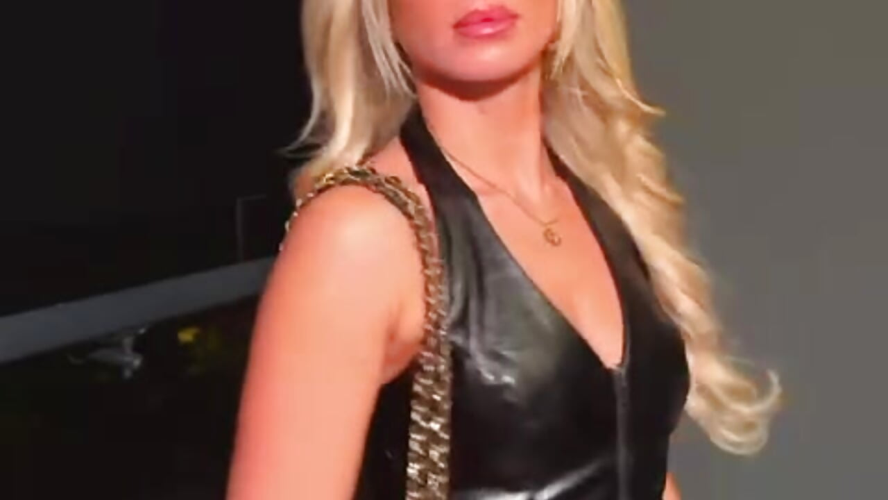 Hiii - video by SexyCee_x cam model