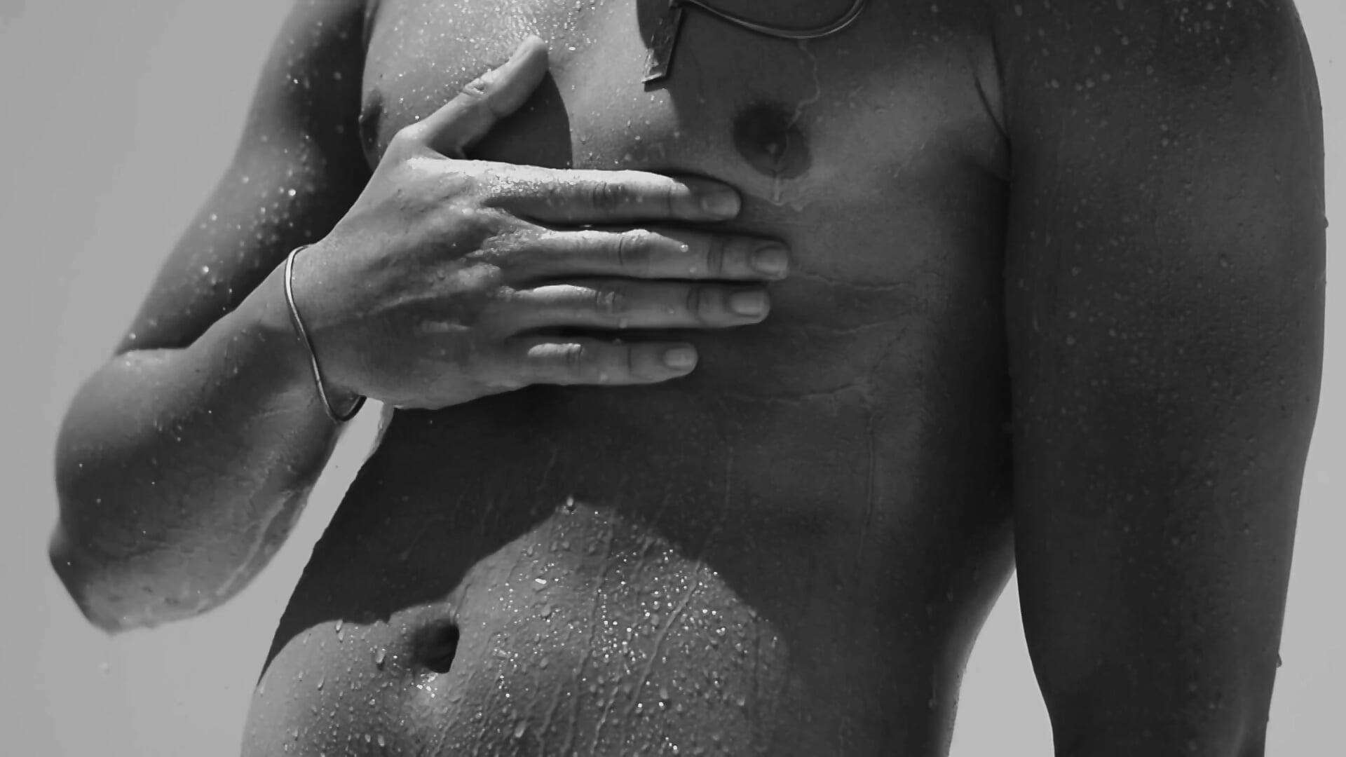 WhatsApp Video 2025-12-02 at 10,00,04 AM - video by chris_de_la_fonde cam model