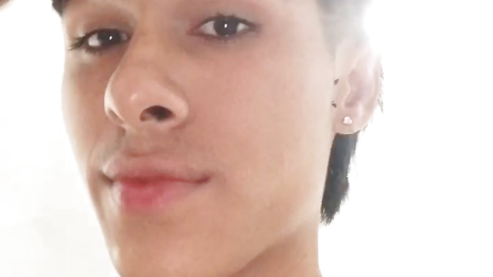 VID_20251217_181715_090 - Evans_Robinson 캠 모델의 동영상